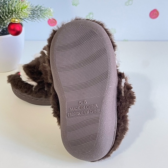Toddler Festive Reindeer Slippers ~ Plush w/ Hook & Loop Closure ~ SZ 5 - Picture 10 of 10